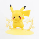 Figuras de Pokémon medianas con bases decoradas