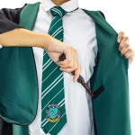 Harry Potter adultos disfraz , capas, Gryffindor,Hufflepuff, Ravenclaw ,Slytherin, magia, magos, fantasia