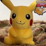 Peluche de Pikachu 26 cm , Pokémon